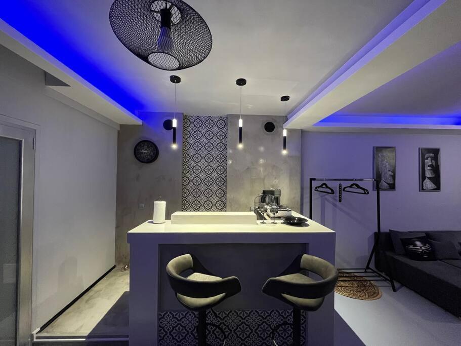 Vip Apt. Pezodromos Kalamarias Солун Екстериор снимка