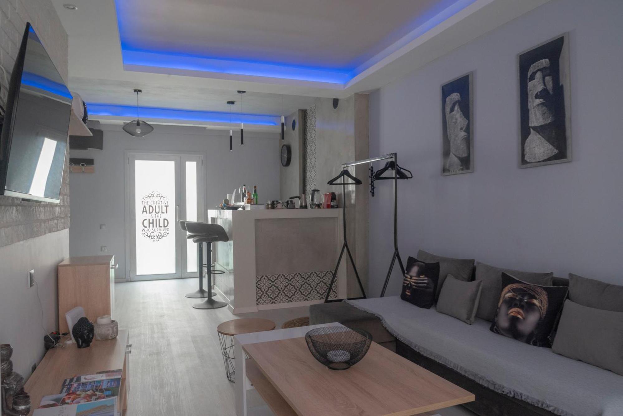 Vip Apt. Pezodromos Kalamarias Солун Екстериор снимка